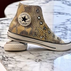Converse All-Star Snakeskin High Tops Size 8 woman's